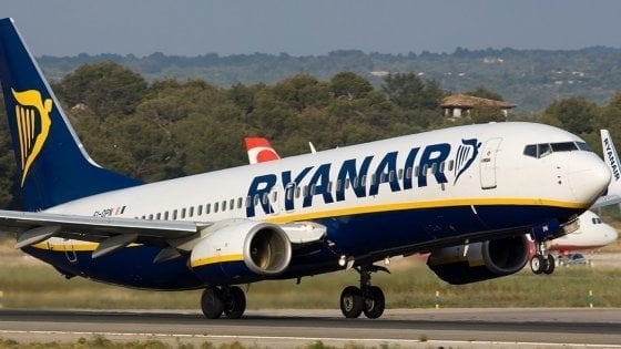 Disagi aerei: tre ore di ritardo per i passeggeri del volo Ryanair Palermo – Torino