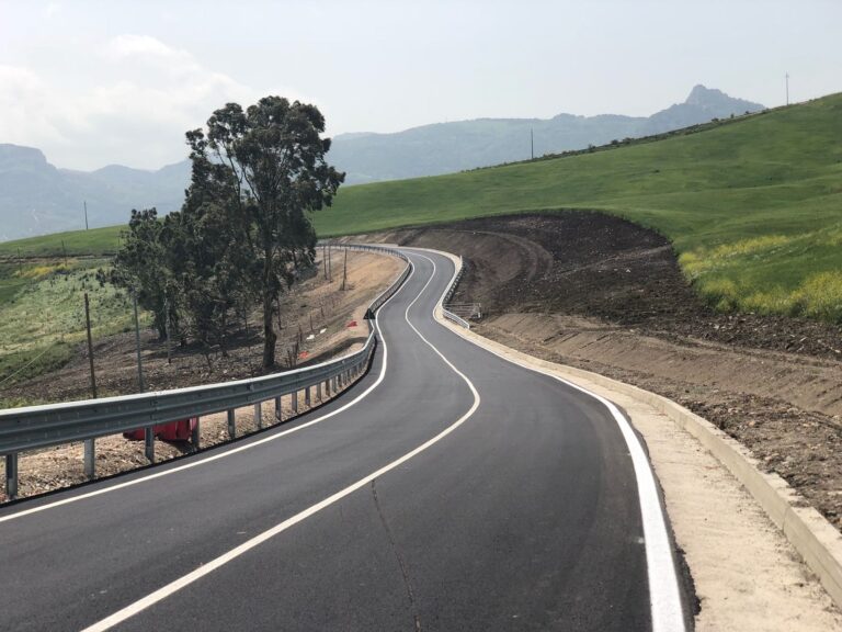 Riaperta al traffico la strada statale 120 tra Cerda e Caltavuturo chiusa tre anni fa per frana