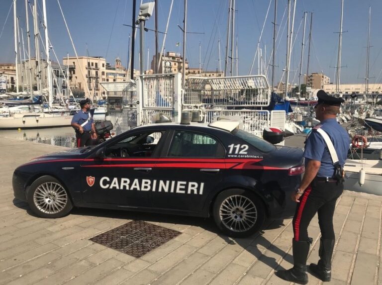 Saccheggiano natanti ormeggiati al porticciolo della Cala, tre minorenni denunciati dai Carabinieri