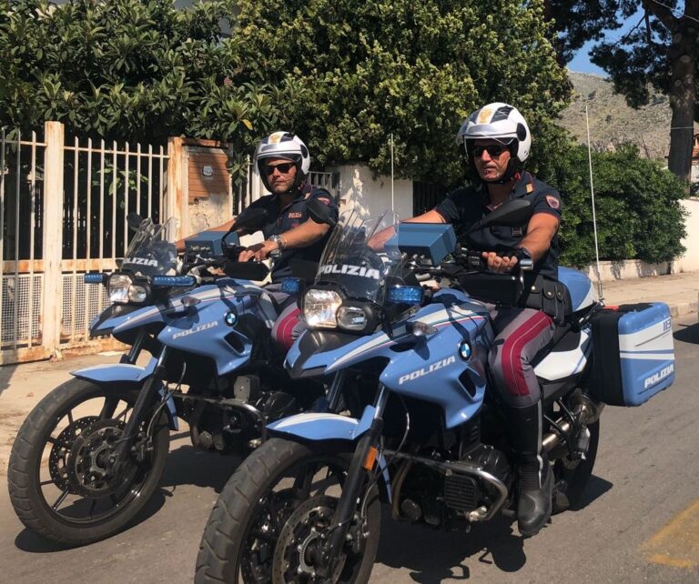 Aveva rapinato negozi di ottica e articoli per lo sport. Arrestato dalla Polizia