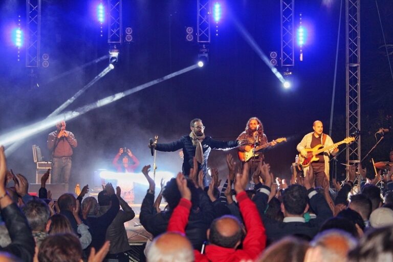 Petralia Soprana. Grande successo di pubblico per il Cuntu e riCuntu di Mario Incudine