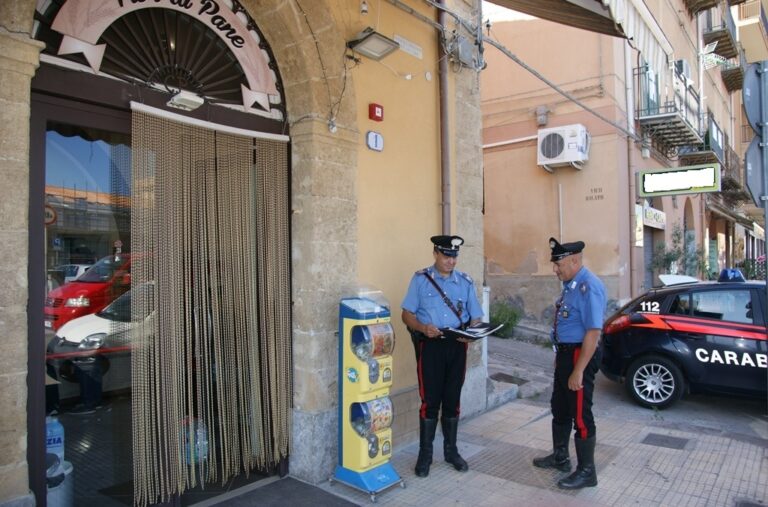 Termini Imerese, giovane extracomunitario arrestato dai Carabinieri per rapina ad un panificio