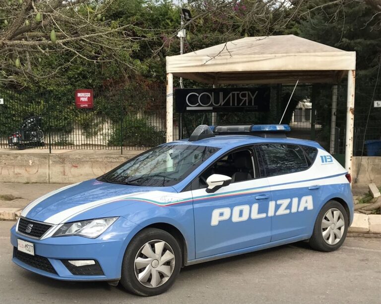 Strutture abusive realizzate nella discoteca creano pericolo per gli utenti: il questore sospende la licenza
