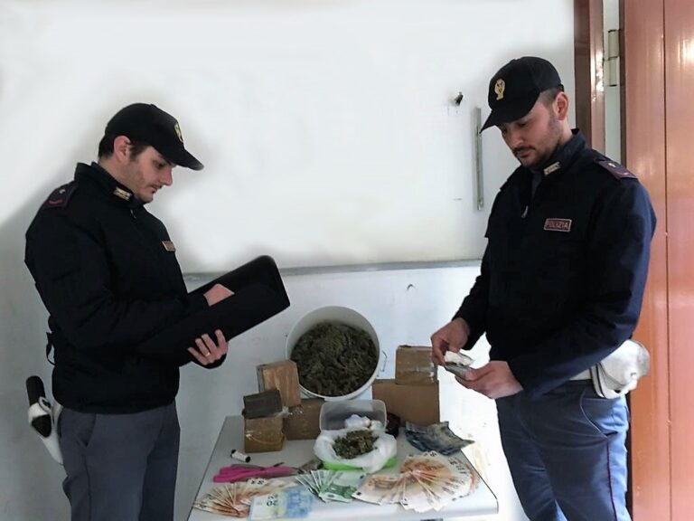 Incensurato trovato in possesso di 5 kg di droga di vario tipo: valore 40.000 euro. Arrestato dalla Polizia