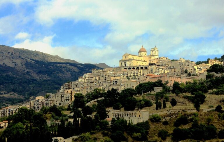 Vuoi aprire una trattoria nel centro storico? A Petralia Sottana il Comune concede un contributo di 15.000 euro a fondo perduto