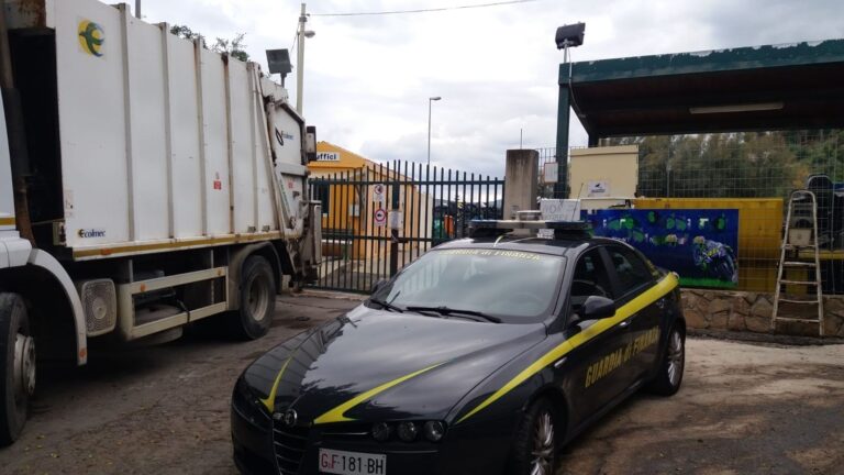 Cefalù, GdF sequestra isola ecologica e denuncia il Sindaco