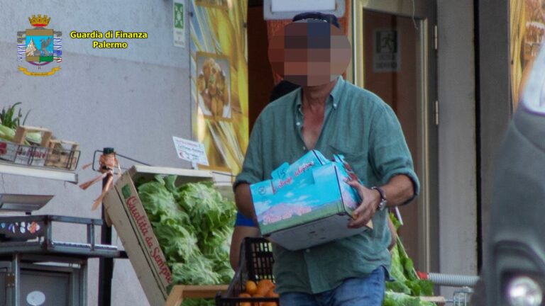 Campofelice di Roccella, Guardia di Finanza denuncia all’Autorità Giudiziaria un dipendente del Comune