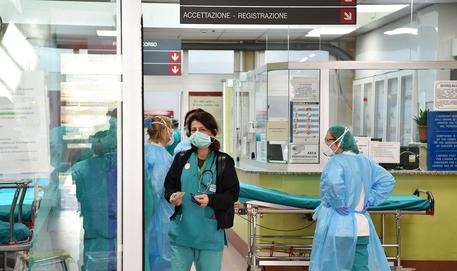 Termini Imerese: il terzo contagiato da coronavirus è stato in alcune tabaccherie della città, ora è ricoverato