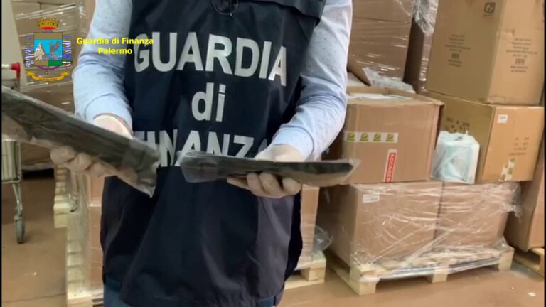 Termini Imerese, sequestrate 40.000 mascherine non idonee prodotte in città da un commerciante all’ingrosso
