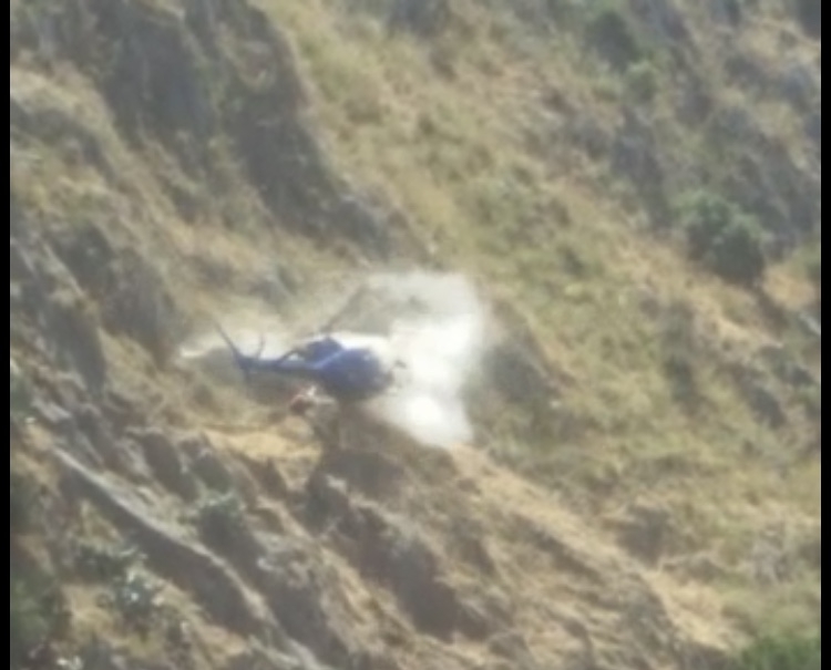 Elicottero precipita a Collesano, illeso il pilota