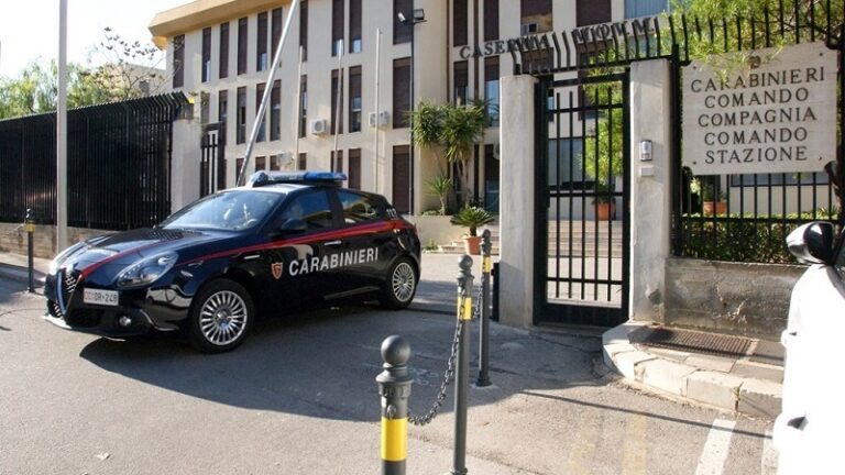 Droga per ammortizzare la trasferta al Tribunale di Termini Imerese: arrestate due donne