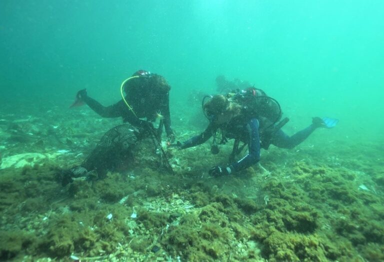 Golfo di Termini Imerese. Guardia Costiera e Associazioni puliscono fondali marini: recuperati 10 sacchi di rifiuti
