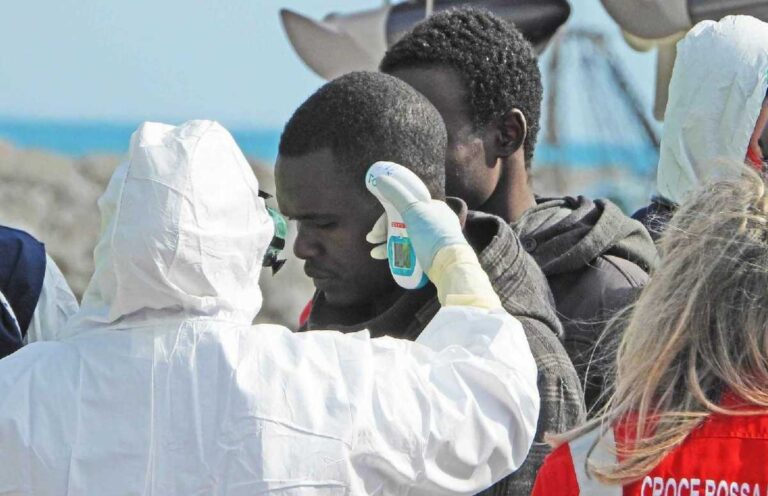 Covid. Musumeci non può conteggiare tra i positivi anche i migranti e minacciare di chiuderci tutti a casa. Non possiamo avere oltre al danno la beffa