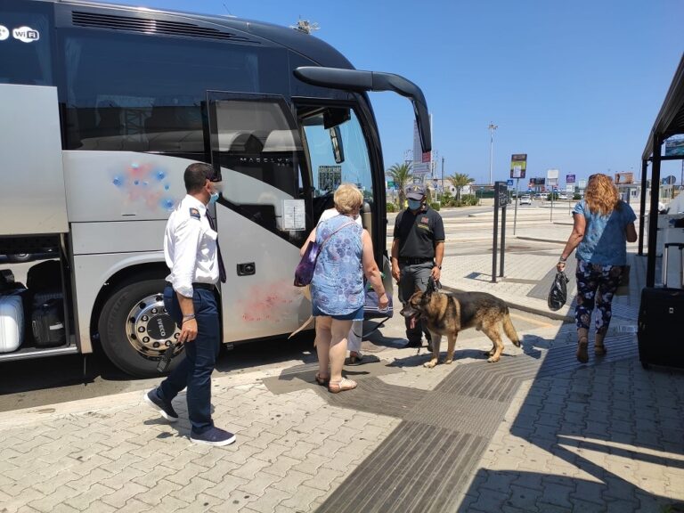 Buonfornello, arrestato extracomunitario: nell’addome aveva 23 ovuli di eroina