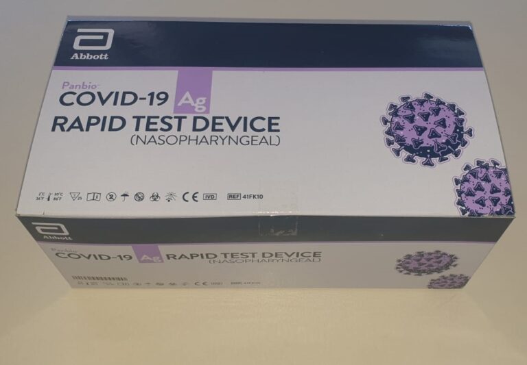 Coronavirus: arrivati in Sicilia i primi tamponi rapidi: risultati in pochi minuti. Ridotti al minimo i disagi nelle scuole