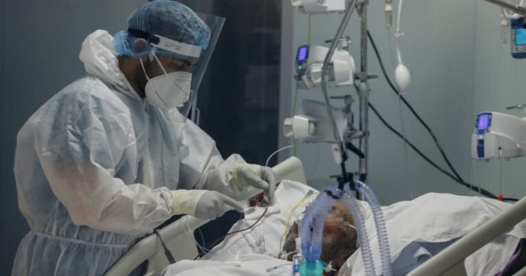 Covid. “Se i casi di infezione continueranno a crescere con questi ritmi in meno di un mese le terapie intensive potranno andare in sofferenza”