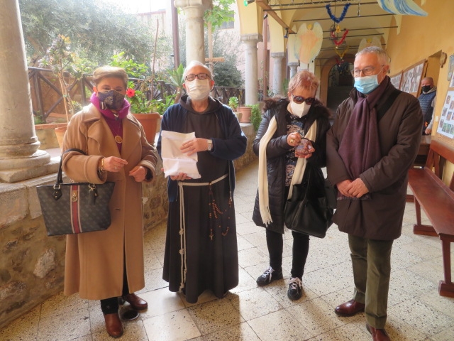 Rotary club e Fondazione Scicolone donano buoni spesa alla casa di accoglienza Maria SS di Gibilmanna