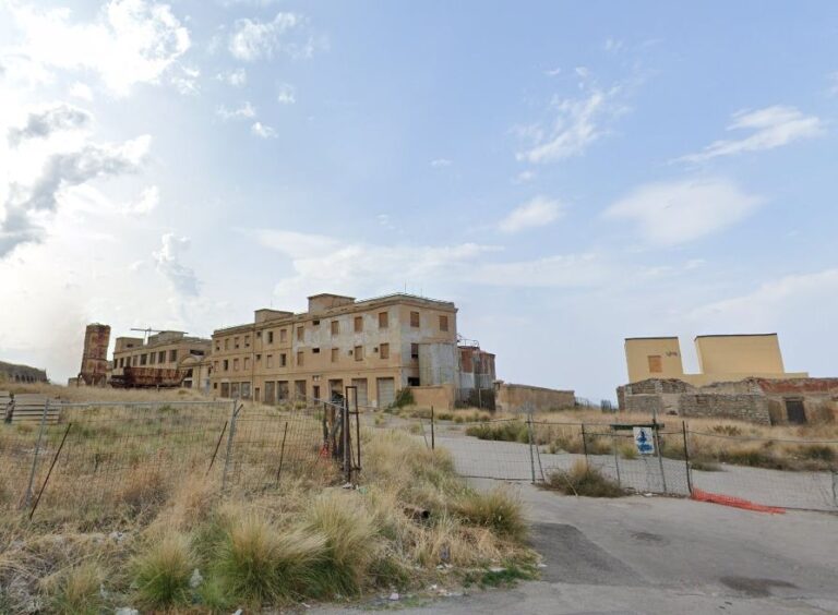 Termini Imerese, spiaggia cercasi: lettera aperta all’on. Luigi Sunseri
