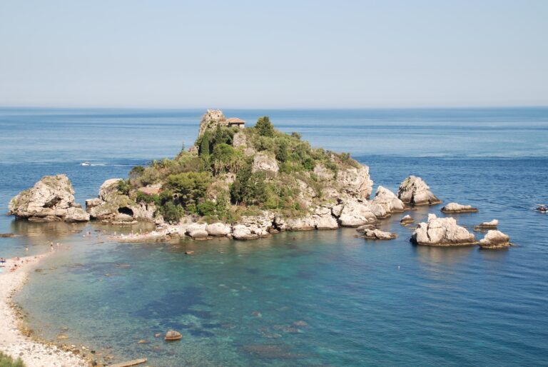 Ambiente: prevista la riqualificazione dell’Isola Bella a Taormina