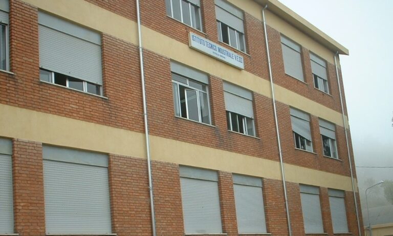 Madonie, presentato progetto esecutivo di efficientamento per ISIS di Gangi e ITI di Petralia Soprana