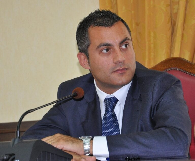 Termini Imerese, incontro tra Consiglio comunale e AdSP sul futuro del Porto. Monti: spazio per il confronto