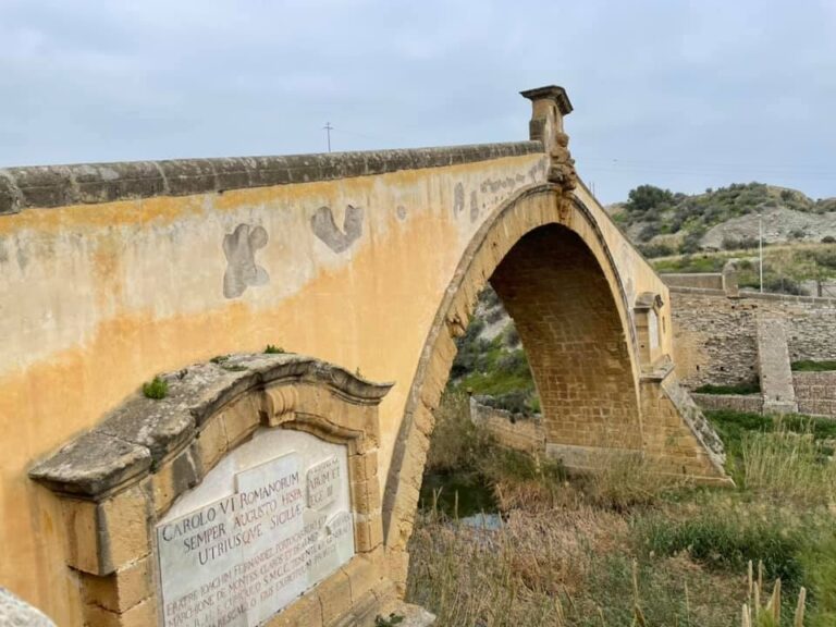 Termini Imerese, apposte due targhe celebrative sul Ponte San Leonardo