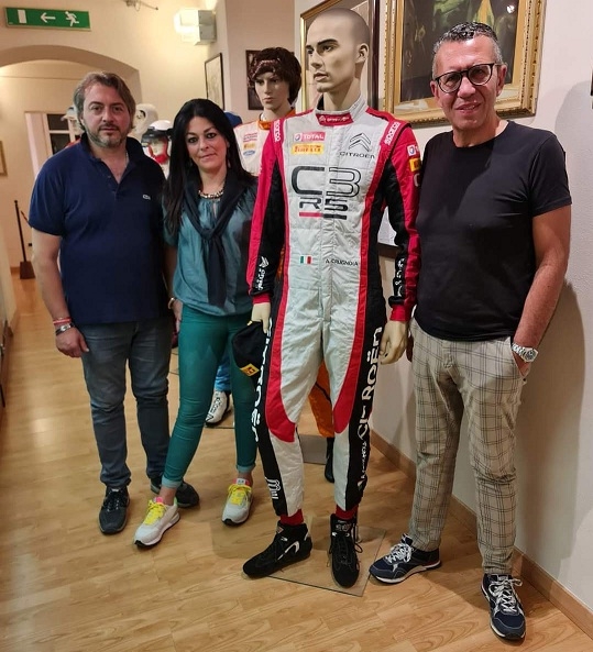 Collesano, donato al Museo della Targa Florio set di gara del Campione Italiano Rally Andrea Crugnola