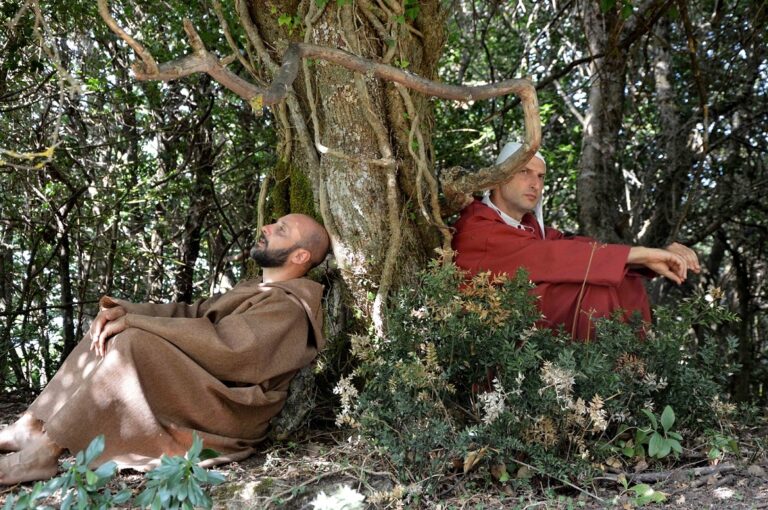 Gangi, short film per l’XI edizione di Vivere in Assisi: rievocazione medievale con San Francesco e Dante Alighieri