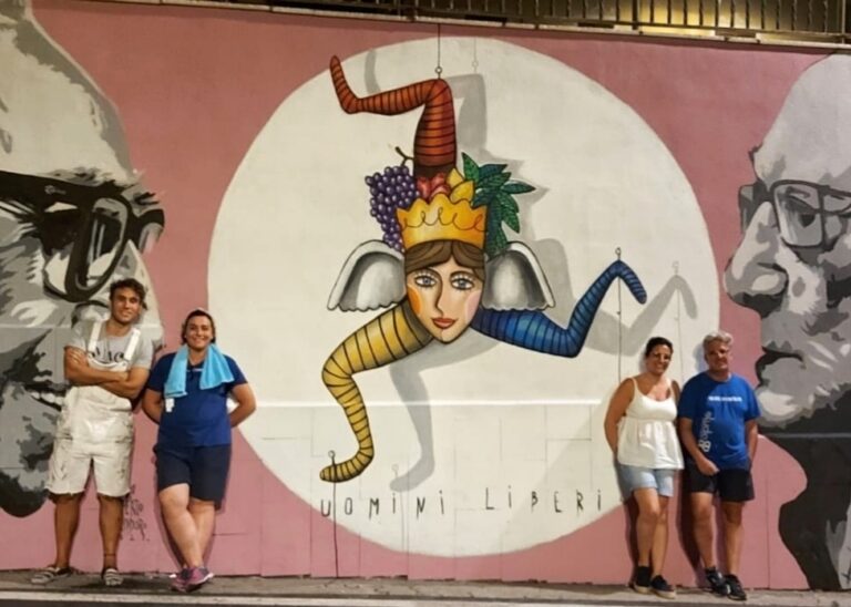 Street art ad Altavilla Milicia: realizzato dipinto con i volti di Battiato e Camilleri