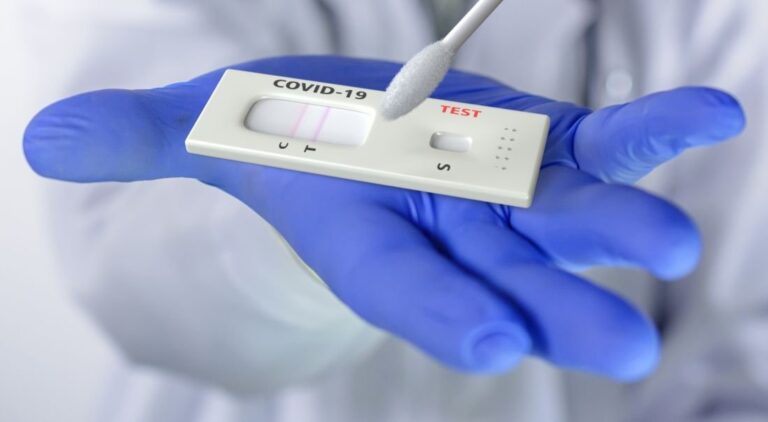 Covid, in Sicilia nelle ultime 24 ore scendono positivi e terapie intensive salgono ricoveri