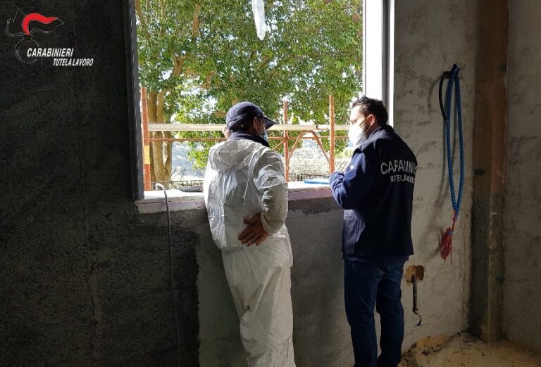 Termini Imerese, lavoravano in un cantiere edile senza green pass ma con il reddito di cittadinanza