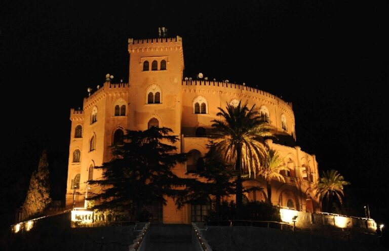 Illuminazione artistica dei castelli: ai Comuni contributo a fondo perduto fino al 90%