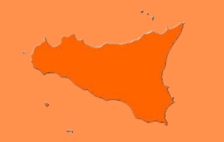 Covid, la Sicilia rischia da lunedì di passare in “Zona arancione”. Cosa cambierebbe?