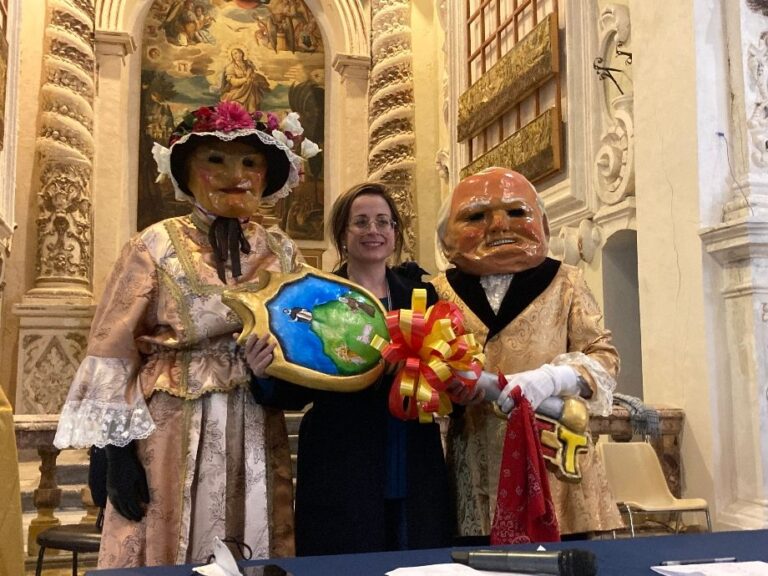 Termini Imerese, Carnevale 2022: consegnate le chiavi della città ai “Nanni”