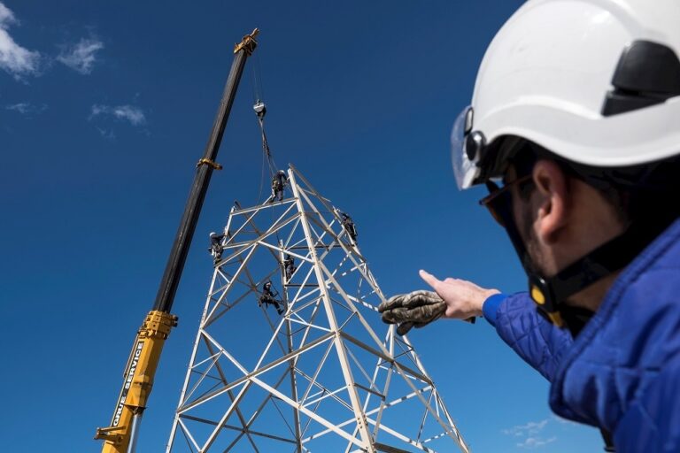 Energia, incontro tra Regione e Terna: 3,5 miliardi di euro nei prossimi dieci anni per ammodernare il sistema elettrico locale