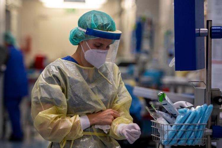 Covid, in Sicilia salgono ancora le ospedalizzazioni. La Provincia di Palermo prima per contagi