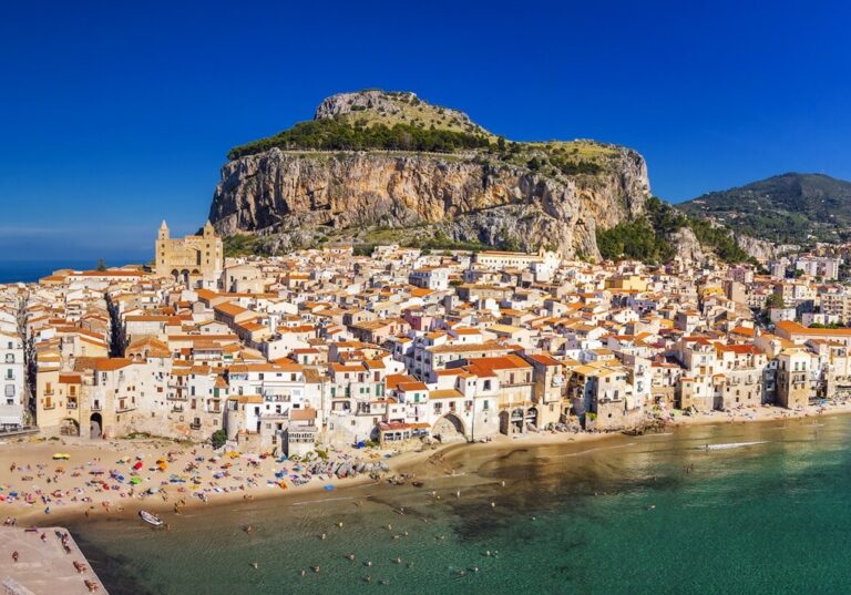 Cefalù, nasce la consulta giovanile: Consiglio comunale ha approvato il regolamento