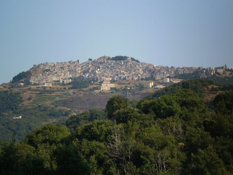 San Mauro Castelverde vince il bando Borghi del PNRR aggiudicandosi 1.600.000 Euro