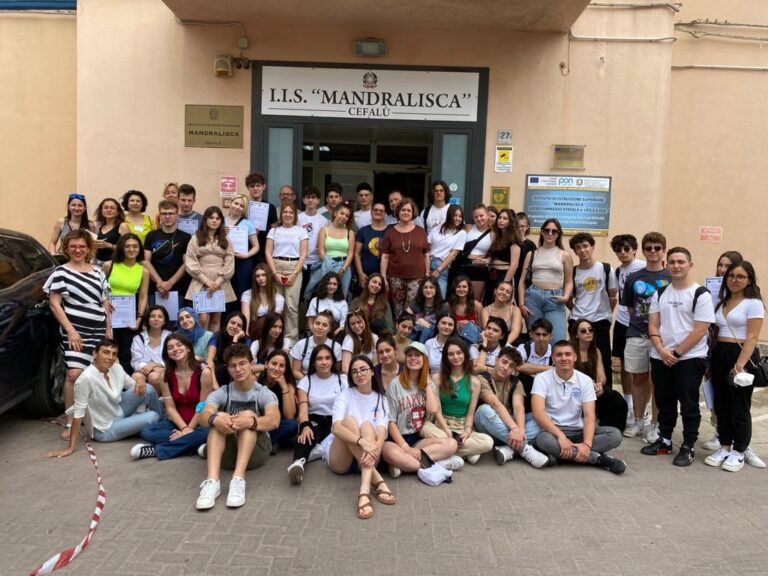 Cefalù, concluso al Liceo Classico Mandralisca il progetto Erasmus