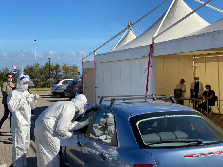 Rimodulati tamponi drive-in e vaccinazioni anticovid a Termini Imerese, Cefalù e Petralia Sottana