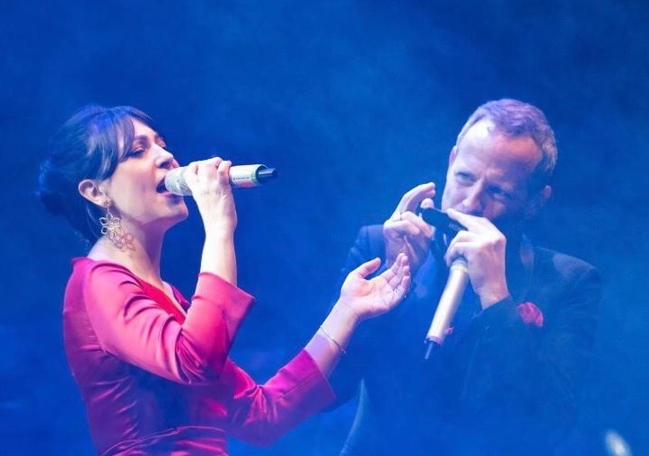 Finale di Pollina, performance che ripercorre in musica la storia del cinema