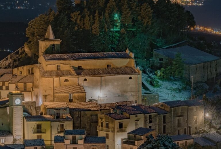 Gratteri By Night: angolo della cultura a cura di BCsicilia