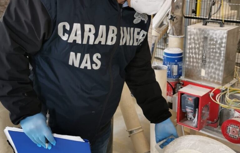 Controlli dei N.A.S.: a Gangi sequestro di grano duro e mangimi destinati alla commercializzazione