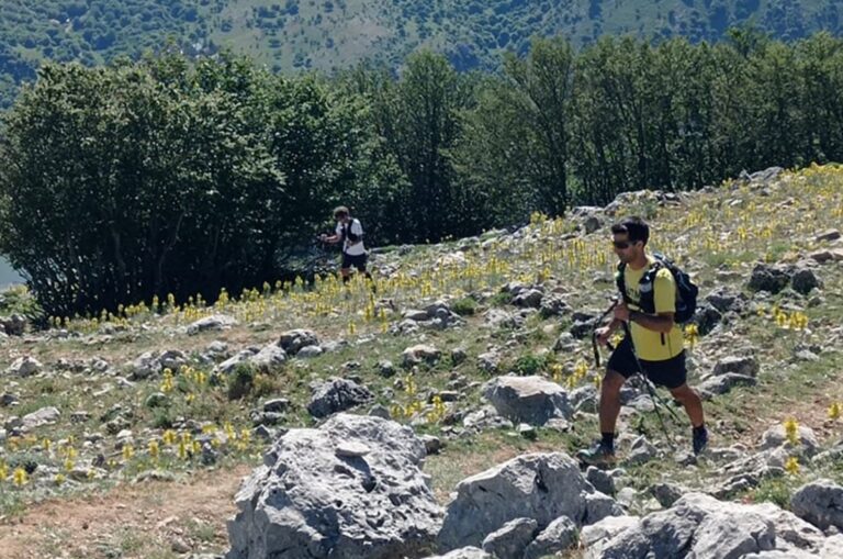 Al via le iscrizioni alla “Cursa di Ciclopi”: 510 km a piedi da Cefalù all’Etna