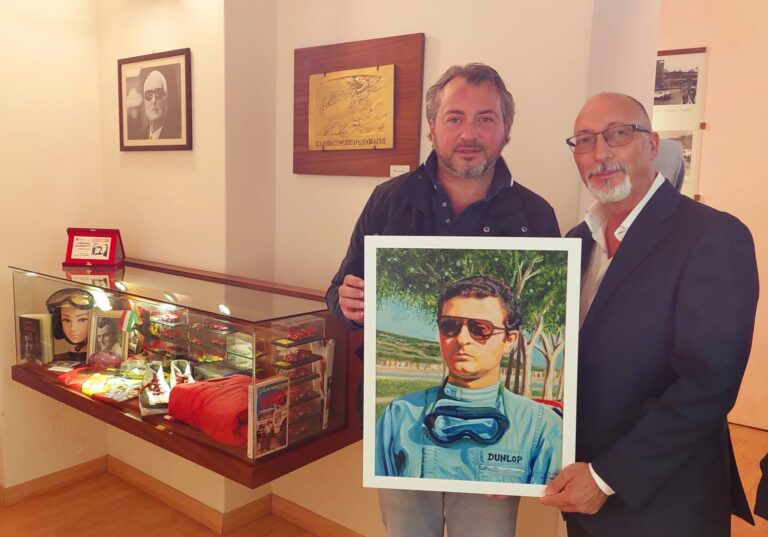 Collesano, donato al Museo della Targa Florio dipinto del pilota Ninni Vaccarella