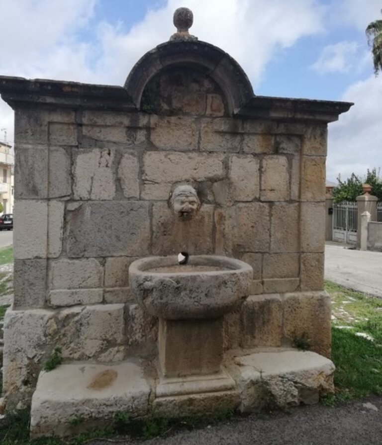 Al via il restauro dell’antico abbeveratoio borbonico di Ficuzza