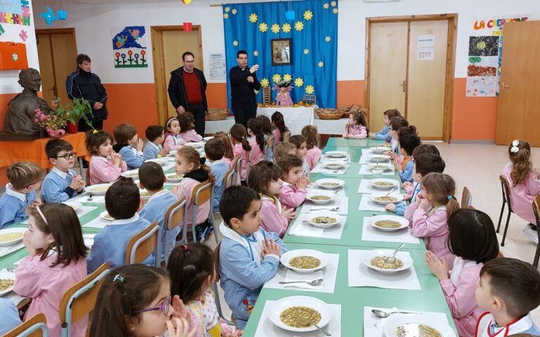 Gangi, alla scuola infanzia e primaria ritorna a mensa “A tavulata di San Giuseppe”