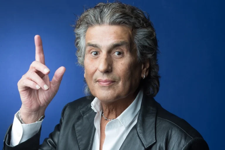 Morto Toto Cutugno, il celebre cantante aveva 80 anni, era originario di Barcellona Pozzo di Gotto