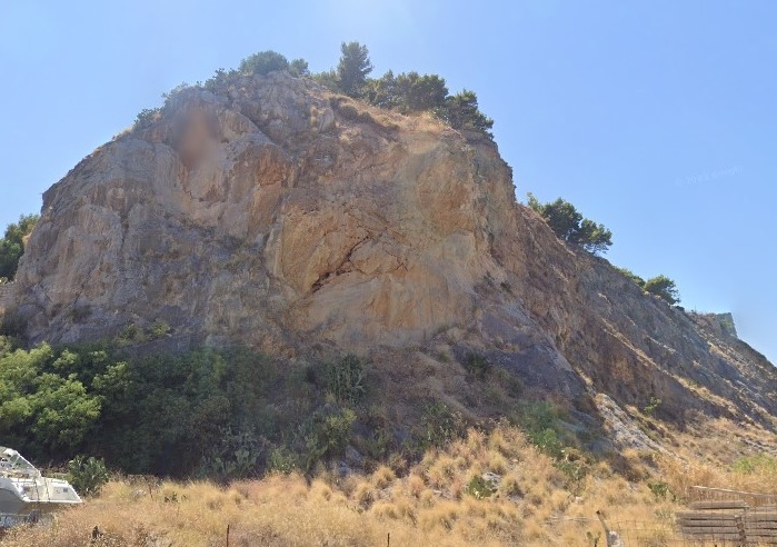 Termini Imerese, rischio distacco massi dalla parete rocciosa nella zona del porto