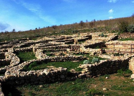 Le “rovine circolari” di Sabucina (CL) e Mokarta di Salemi (TP)